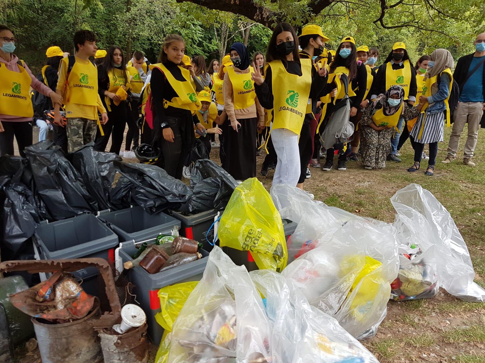 Immagine per Monfalcone, successo per la prima giornata di Puliamo il Mondo